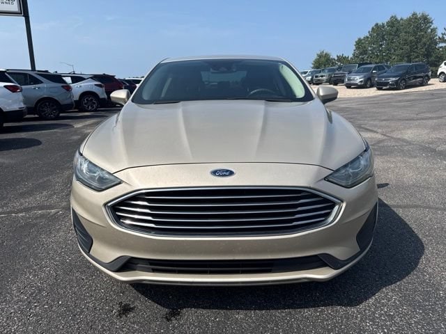 Used 2019 Ford Fusion Hybrid SE with VIN 3FA6P0LU6KR152393 for sale in Manistee, MI