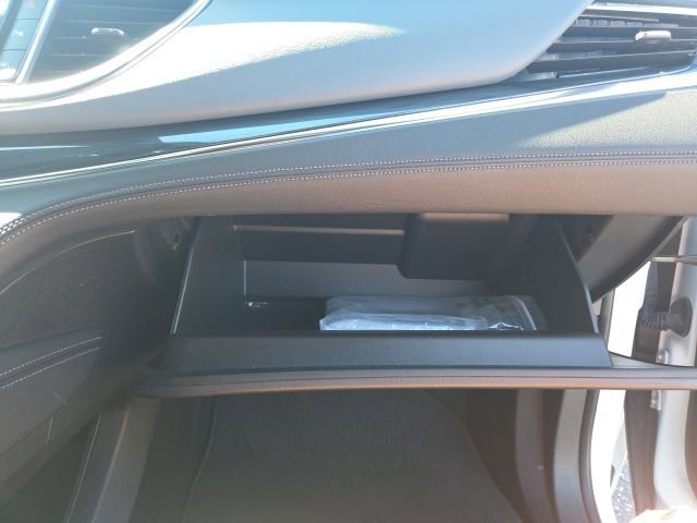 2023 Buick Enclave Essence - Photo 33