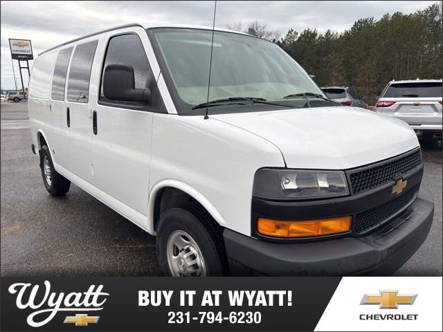 2020 Chevrolet Express 2500 Work Van HD's photo
