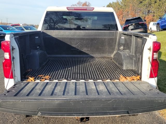 2019 Chevrolet Silverado 1500 LT - Photo 13