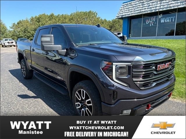 2022 GMC Sierra 1500 AT4's photo