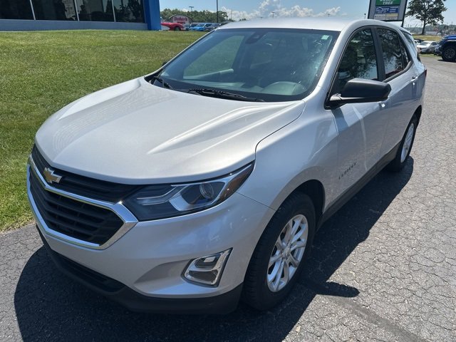 Used 2020 Chevrolet Equinox LS with VIN 2GNAXSEV6L6172374 for sale in Manistee, MI