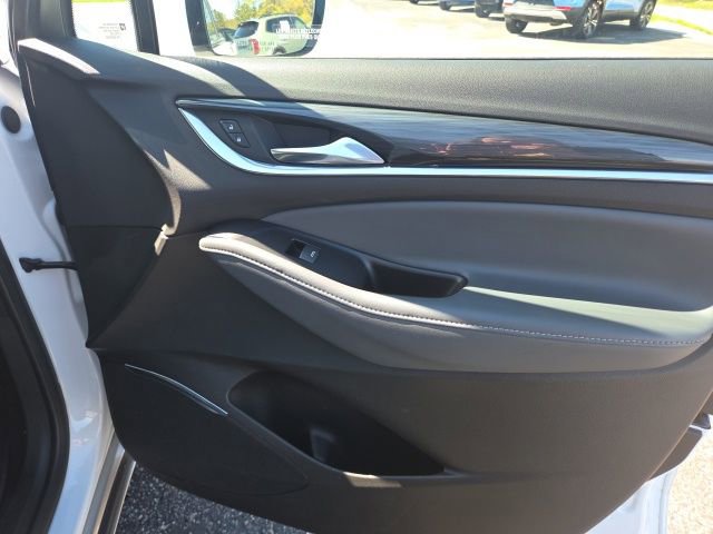 2023 Buick Enclave Essence - Photo 34