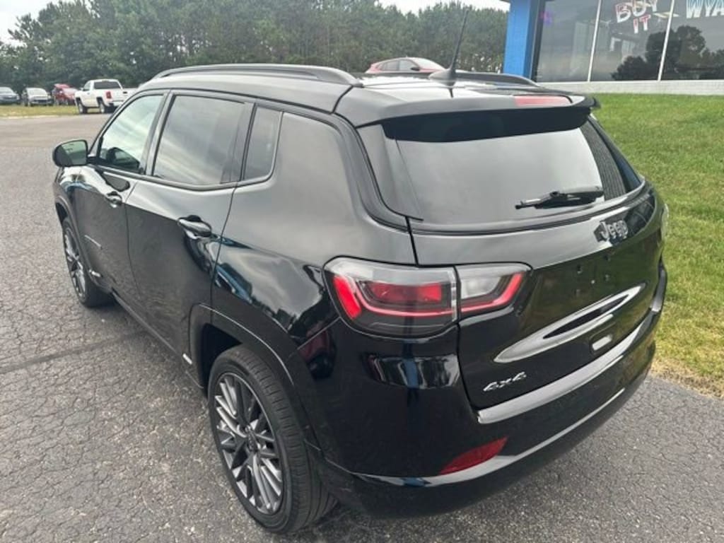 Used 2022 Jeep Compass High Altitude 4x4 SUV