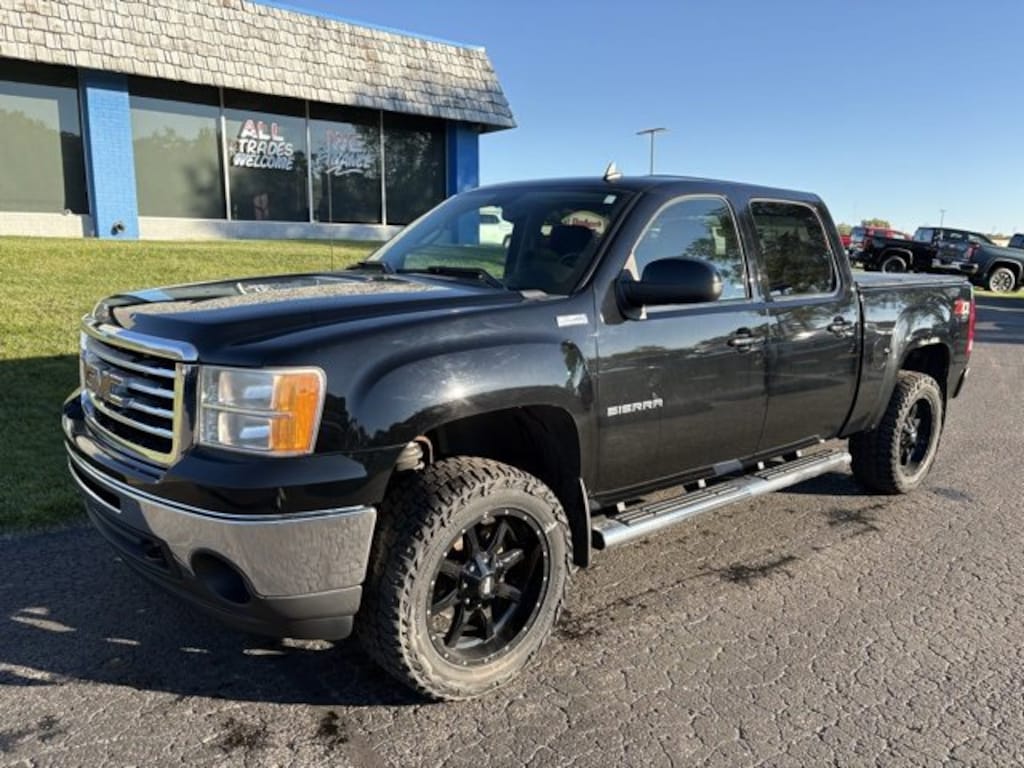 Used 2013 GMC Sierra 1500 SLE Truck