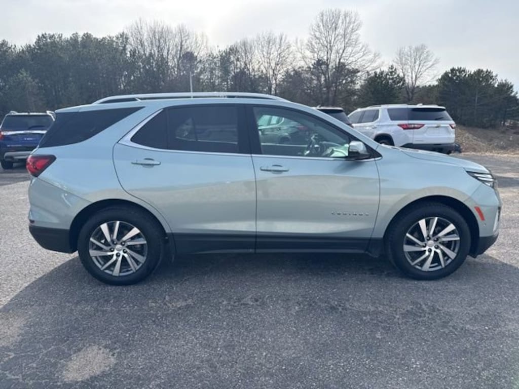 Used 2022 Chevrolet Equinox Premier SUV