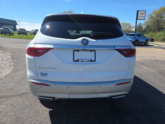 2023 Buick Enclave Essence - Photo 18