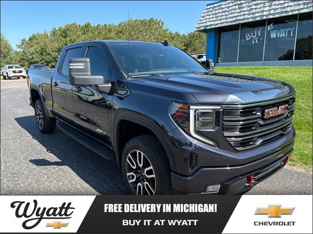 2022 GMC Sierra 1500 AT4's photo