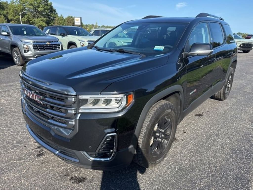 Used 2022 GMC Acadia AT4 SUV