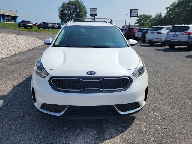 Used 2018 Kia Niro LX with VIN KNDCB3LC2J5211400 for sale in Manistee, MI
