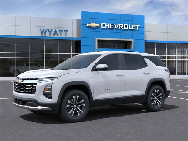 2025 Chevrolet Equinox LT photo 2