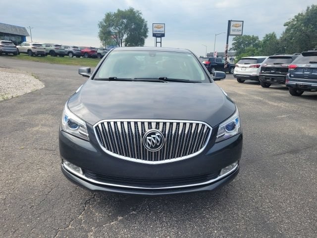 Used 2015 Buick LaCrosse Leather with VIN 1G4GC5G36FF209490 for sale in Manistee, MI