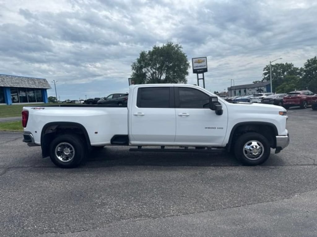 Used 2024 Chevrolet Silverado 3500 HD LT DRW Truck