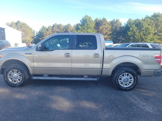 2013 Ford F-150 Lariat photo 2