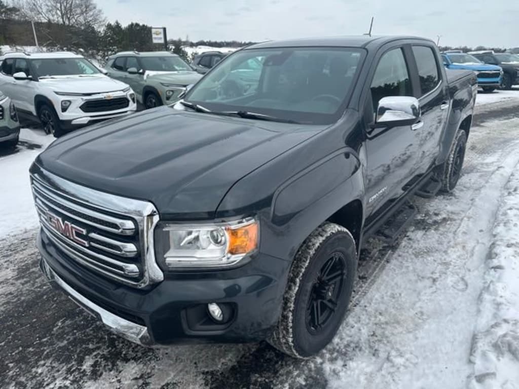 Used 2018 GMC Canyon 4WD SLT Truck