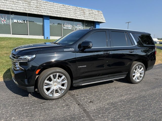 2022 Chevrolet Tahoe High Country photo 2