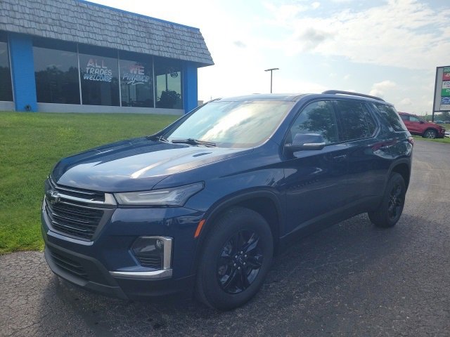 2023 Chevrolet Traverse Leather photo 2