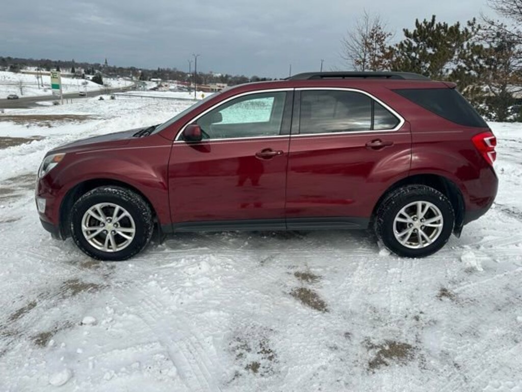 Used 2017 Chevrolet Equinox LT SUV