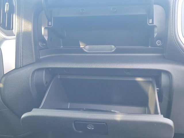 2019 Chevrolet Silverado 1500 LT - Photo 16