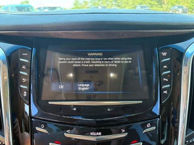 2017 Cadillac Escalade Premium Luxury - Photo 22
