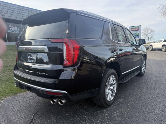 Used 2022 GMC Yukon Denali with VIN 1GKS2DKL4NR136396 for sale in Manistee, MI