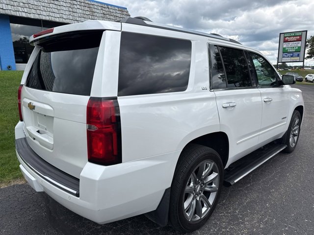 2016 Chevrolet Tahoe LTZ photo 3
