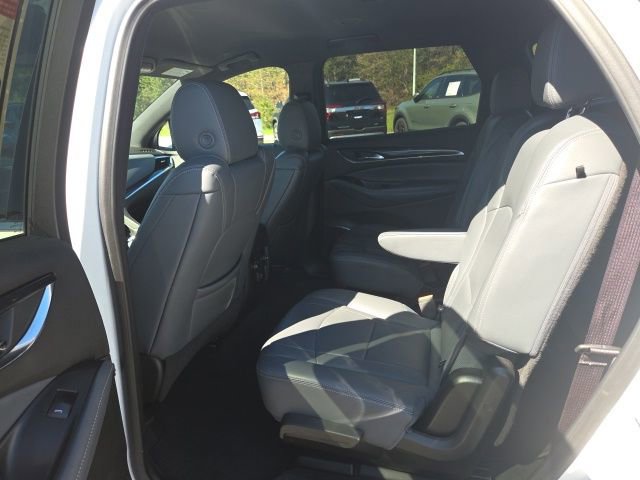2023 Buick Enclave Essence - Photo 27