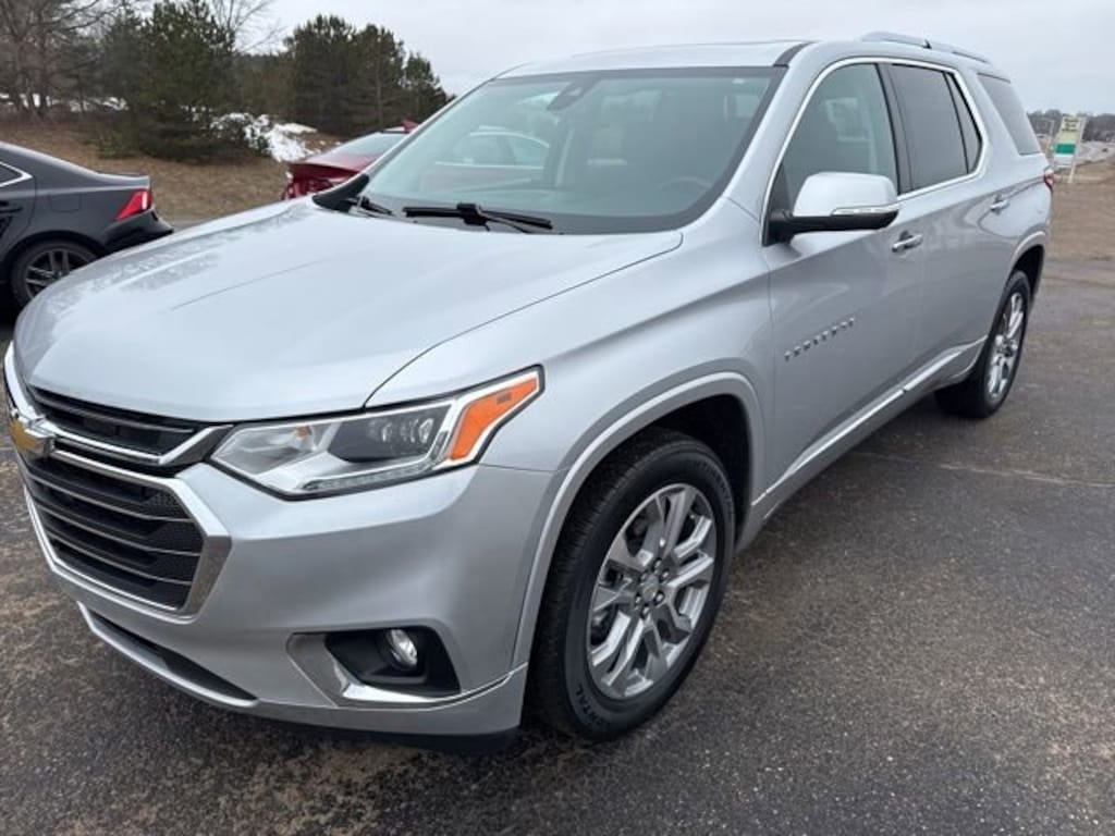 Used 2021 Chevrolet Traverse Premier SUV