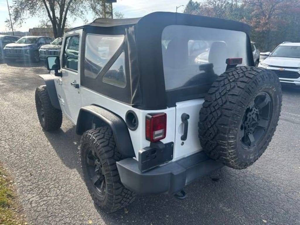 Used 2016 Jeep Wrangler Sport