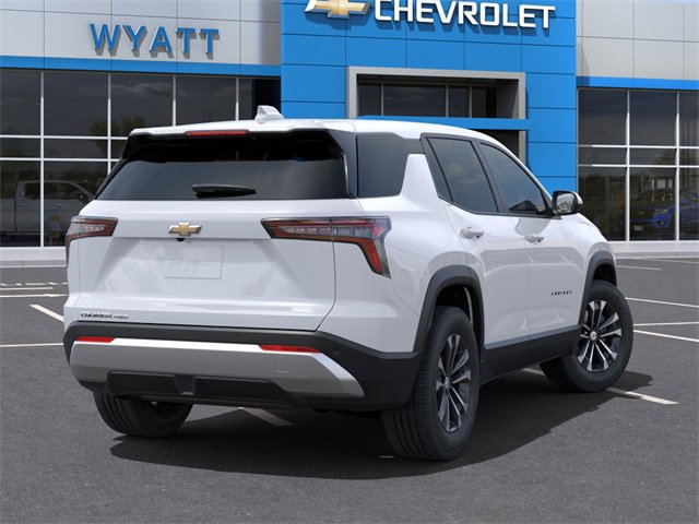 2025 Chevrolet Equinox LT photo 4