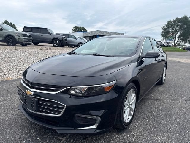 Used 2017 Chevrolet Malibu 1LT with VIN 1G1ZE5ST9HF129126 for sale in Manistee, MI