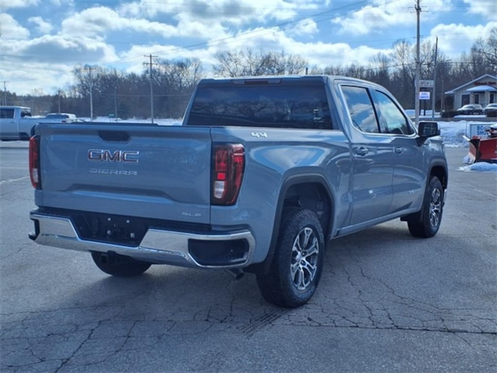 New 2025 GMC Sierra 1500 SLE Truck Crew Cab
