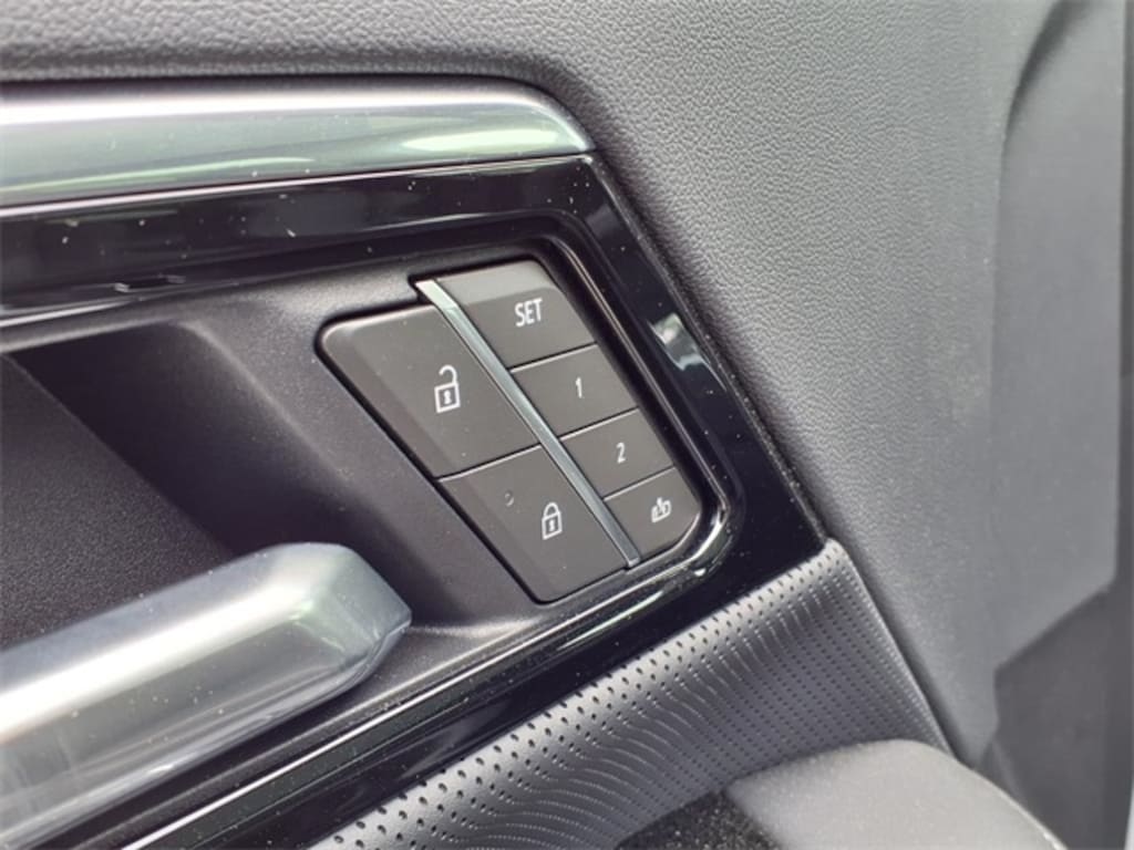 New 2025 GMC Sierra EV Denali Truck Crew Cab