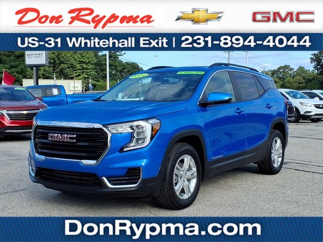 2024 GMC Terrain SLE's photo