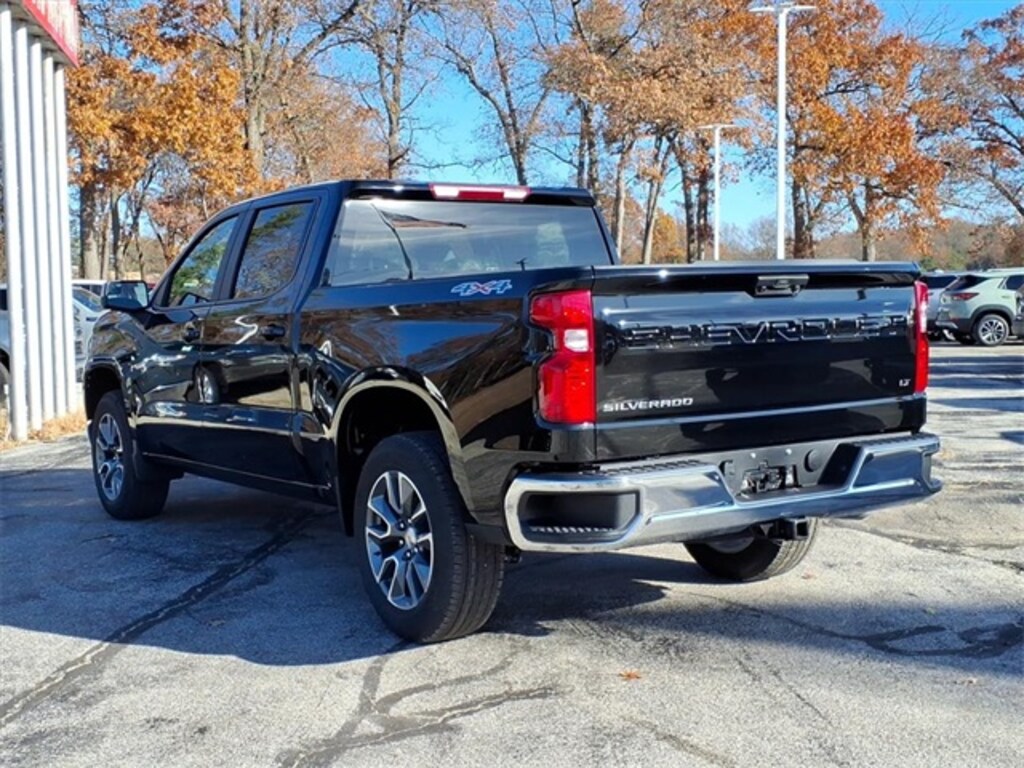 New 2026 Chevrolet Silverado 1500 LT Truck Crew Cab