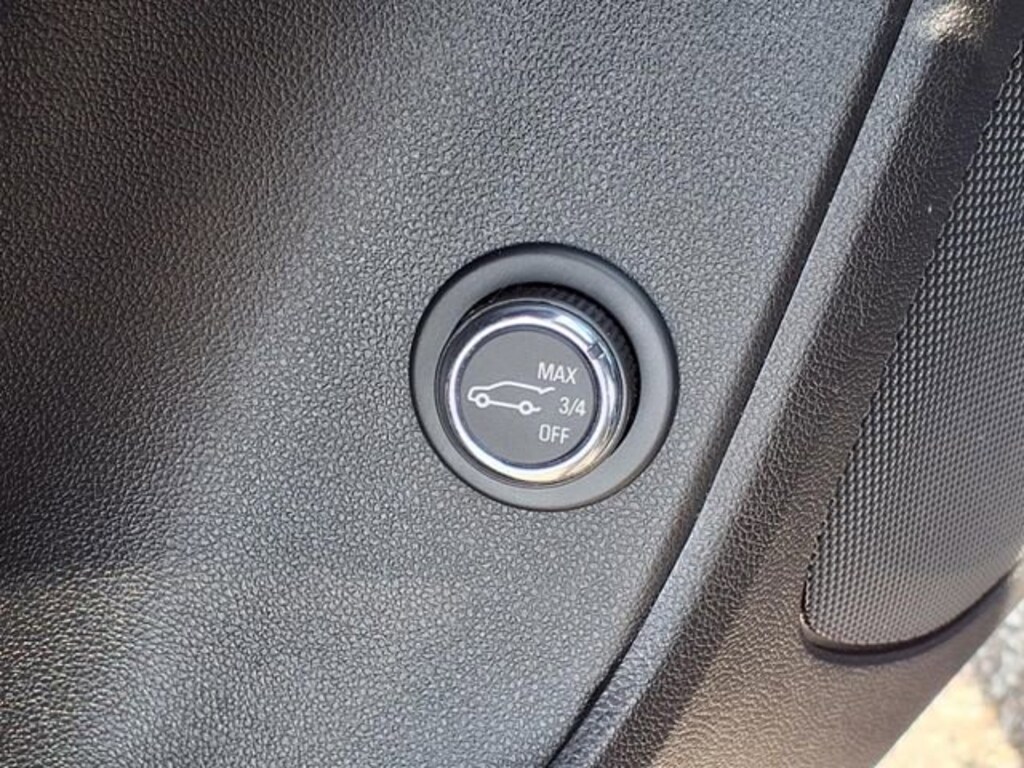 Used 2023 Chevrolet Blazer 2LT SUV