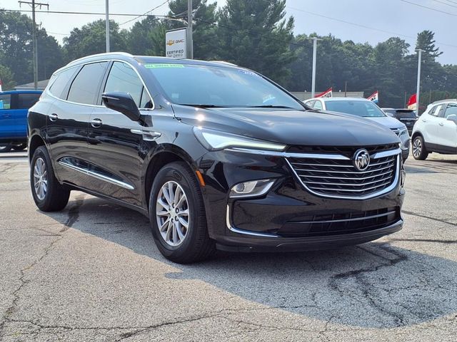 2022 Buick Enclave Essence's photo