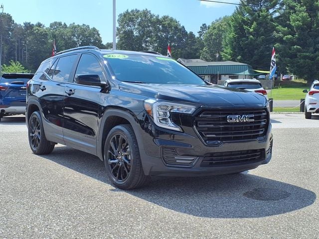2023 GMC Terrain SLE's photo