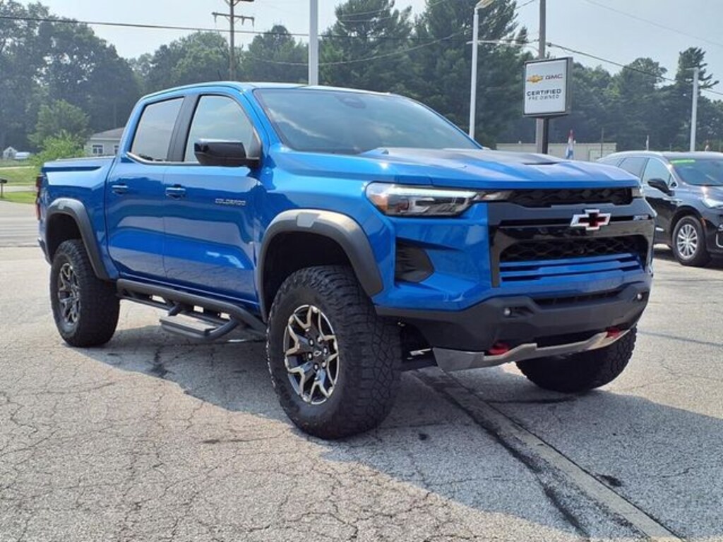 Used 2024 Chevrolet Colorado ZR2 Truck Crew Cab
