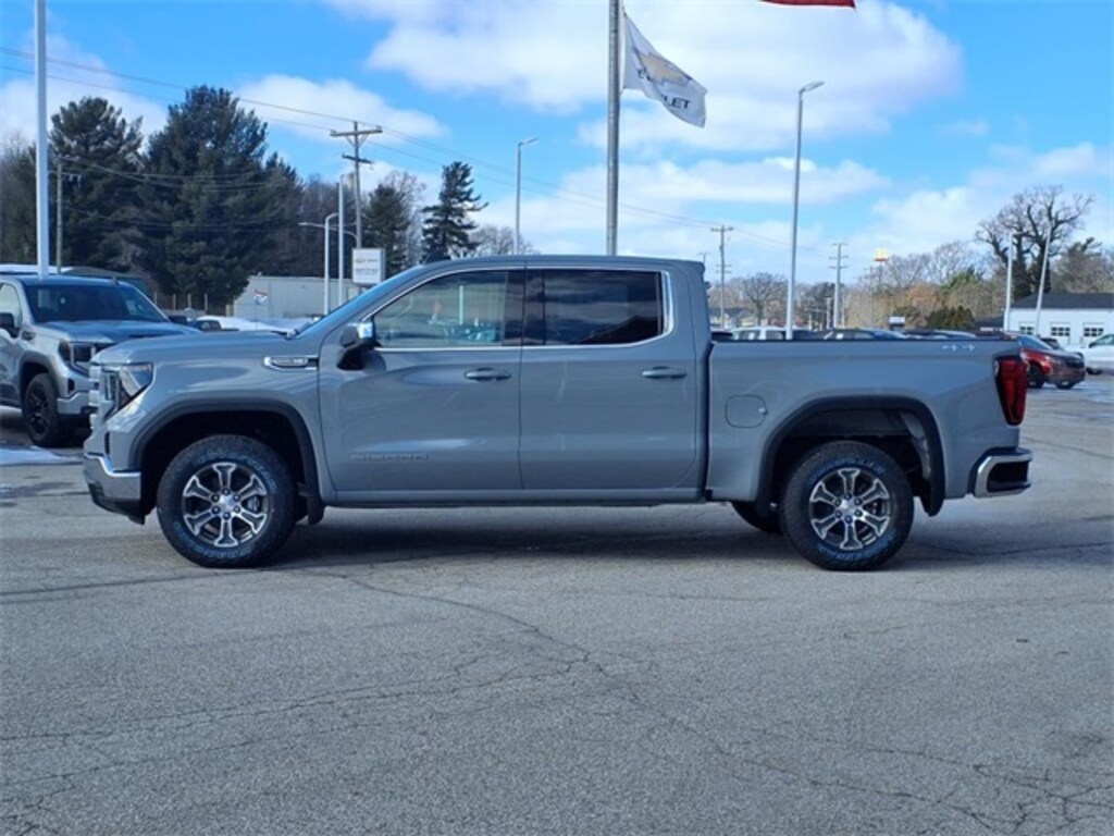 New 2025 GMC Sierra 1500 SLE Truck Crew Cab