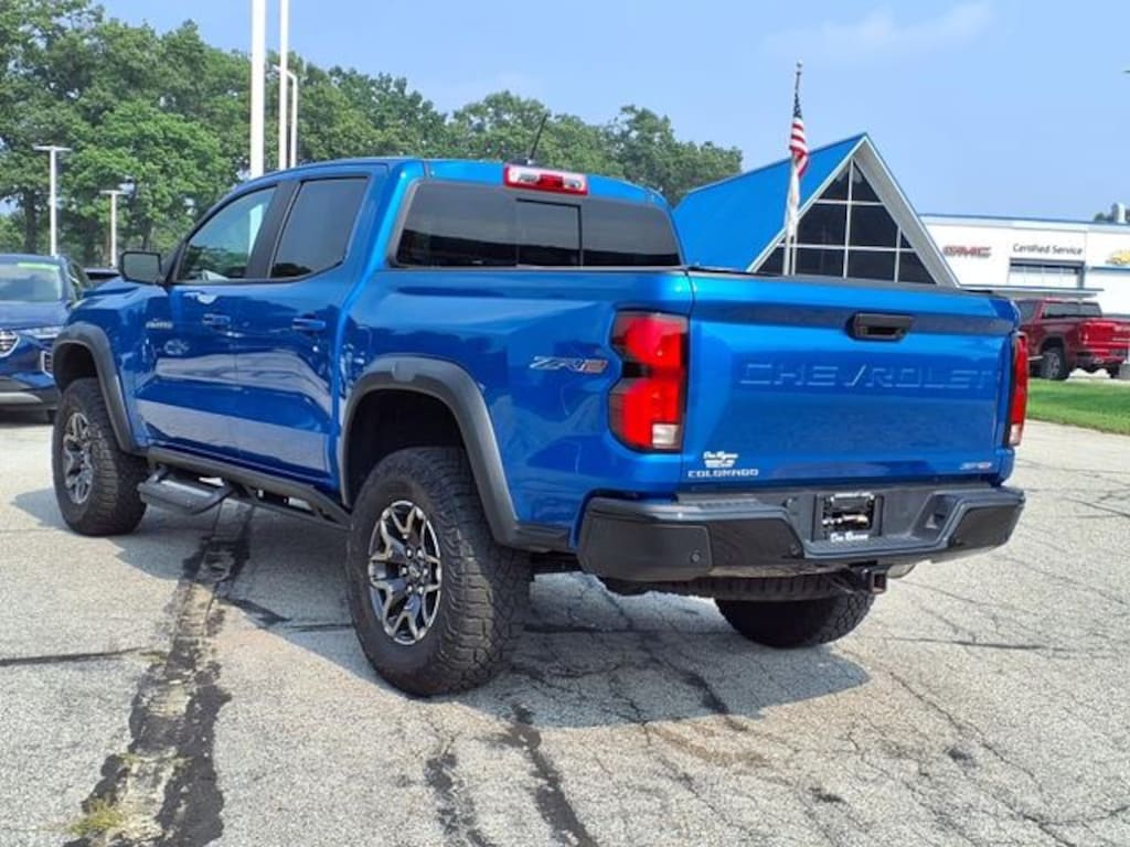 Used 2024 Chevrolet Colorado ZR2 Truck Crew Cab