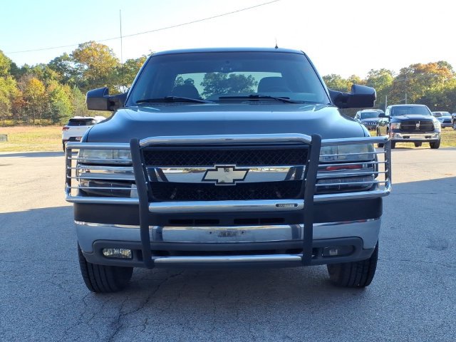 Used 2002 Chevrolet Silverado 2500HD LT with VIN 1GCHC23112F171348 for sale in Whitehall, MI