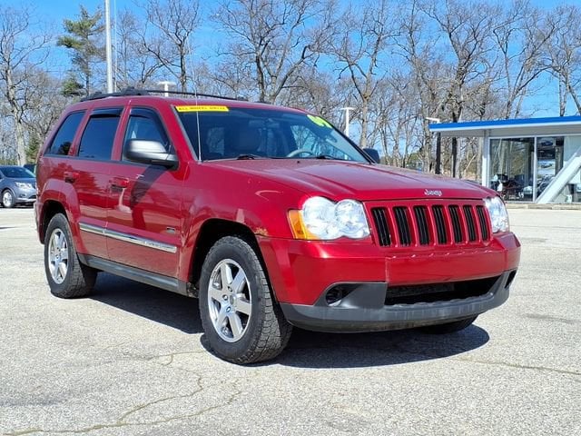 Used 2009 Jeep Grand Cherokee Laredo with VIN 1J8GR48K49C542661 for sale in Whitehall, MI