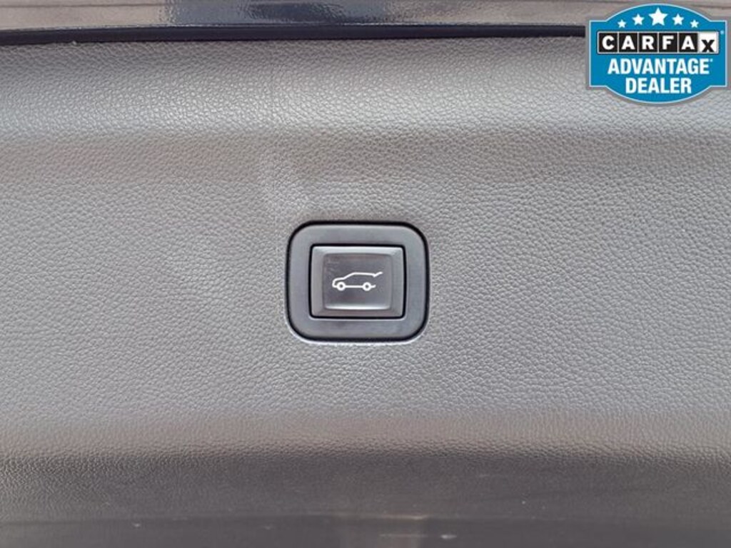 Used 2022 Buick Enclave Essence SUV