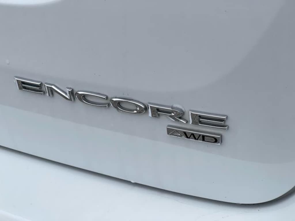 Used 2022 Buick Encore Preferred SUV