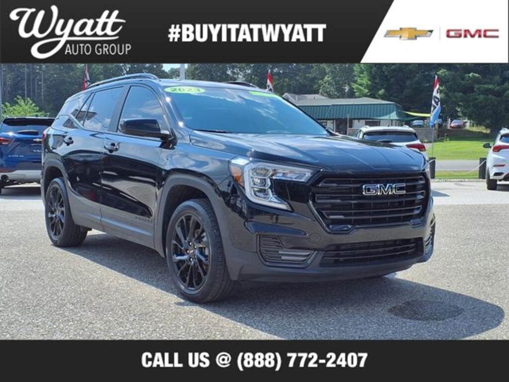 Used 2023 GMC Terrain SLE SUV