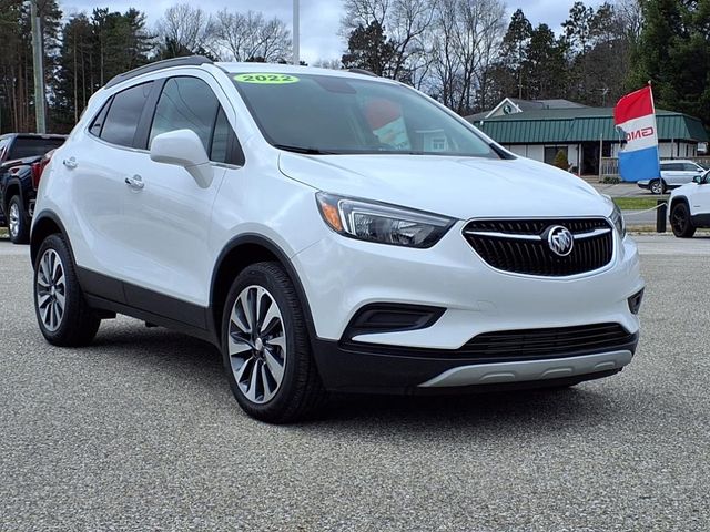 2022 Buick Encore Preferred's photo