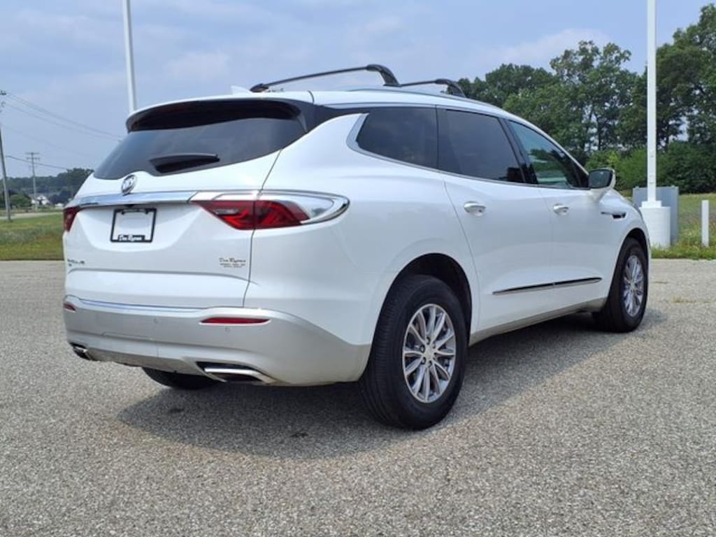 Used 2022 Buick Enclave Essence SUV