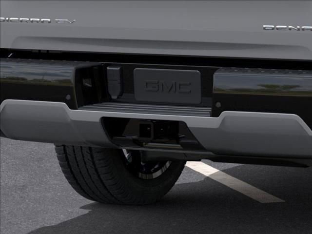 2025 GMC Sierra EV Denali - Photo 17