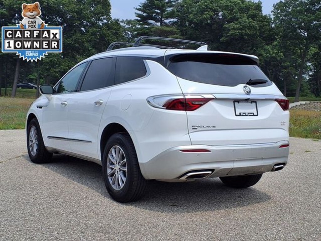 Used 2022 Buick Enclave Essence SUV
